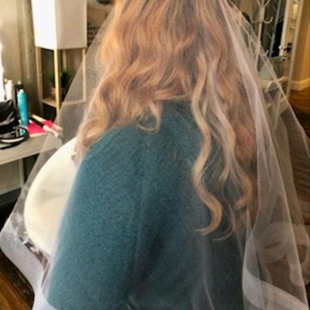 Two Tier white horsehair Veil- NEW!!